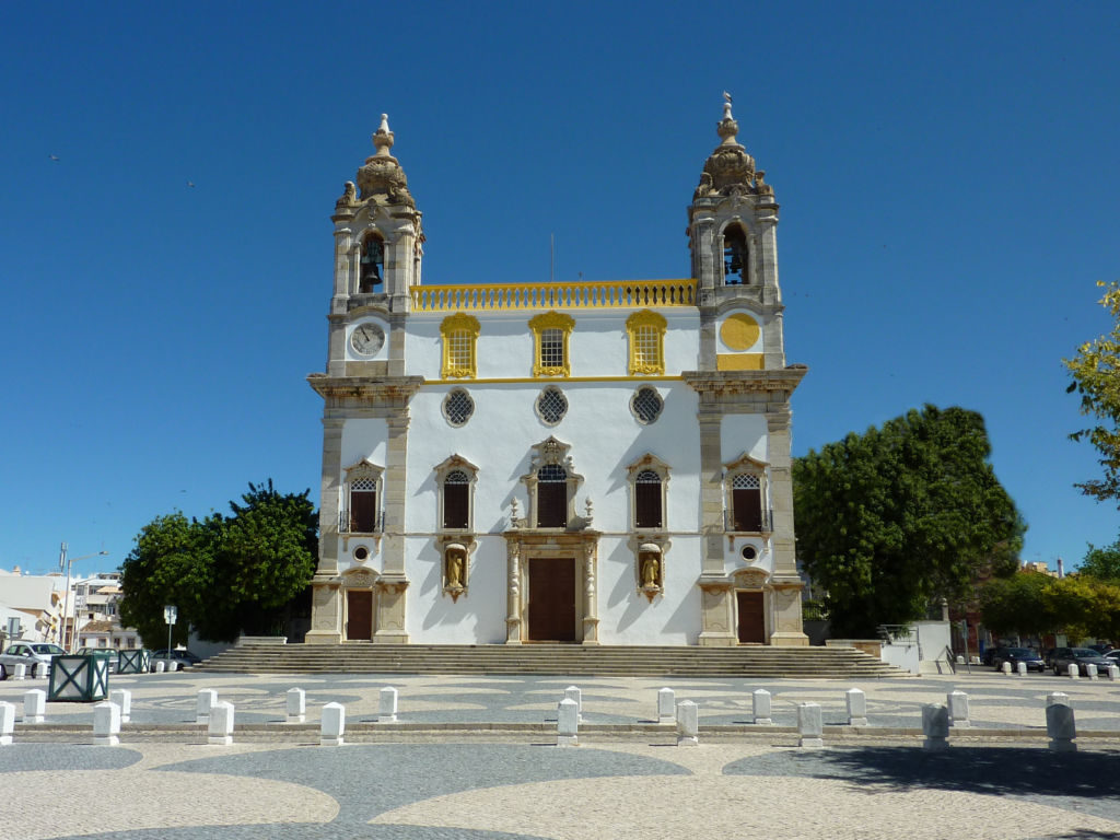 igreja do carmo faro portugalsko